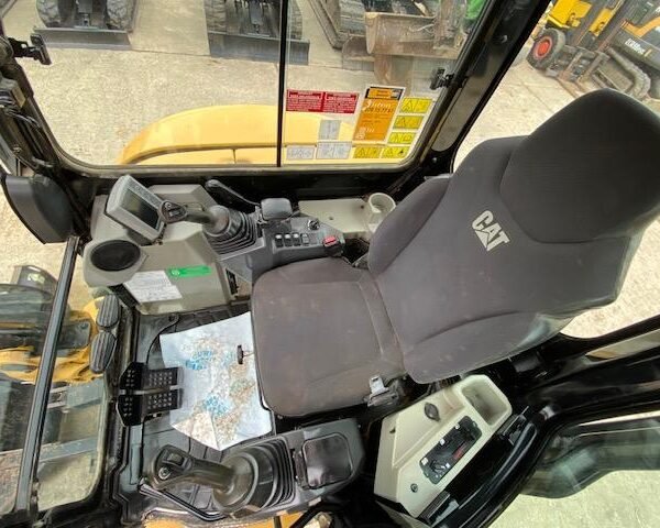 Mini-pelle Caterpillar CAT 303.5 E CR (2016) – 3,7T – occasion – Image 4