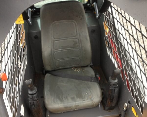 Chargeuse compacte Volvo MC90B – 2006 – Image 2