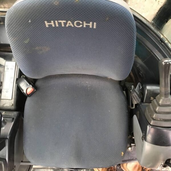 Mini-pelle d’occasion Hitachi ZX30U-2 (2008) – 3,4T – Moteur Yanmar 22,3 kW – Image 5