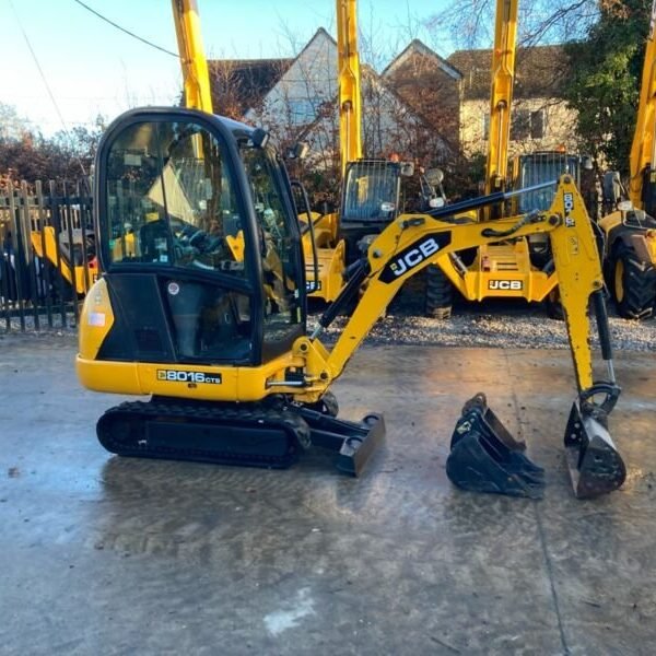 JCB 8016 CTS (2015) – Mini Pelle 1,5T – 2 487 h – Entièrement Révisée – Image 2