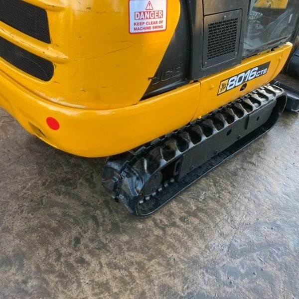 JCB 8016 CTS (2015) – Mini Pelle 1,5T – 2 487 h – Entièrement Révisée – Image 11