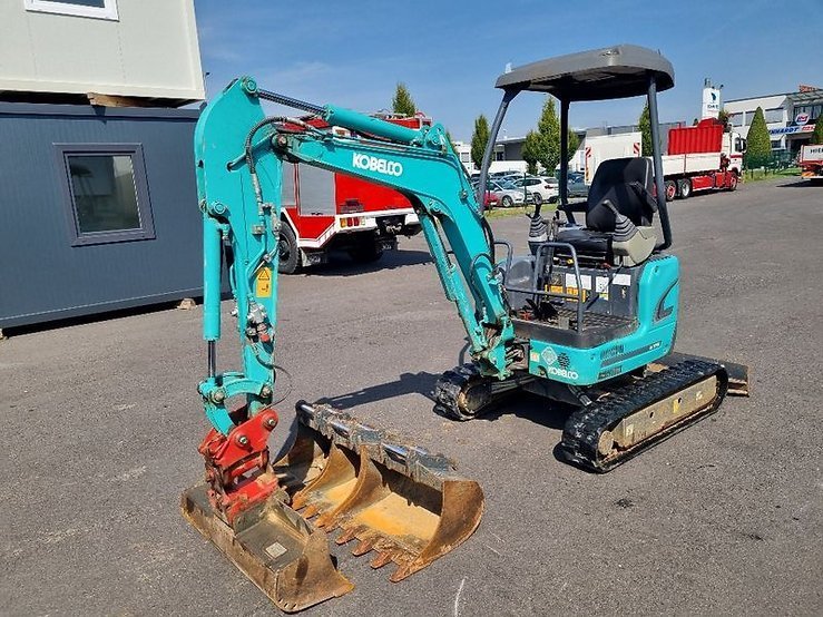 Kobelco-SK17-008.jpeg