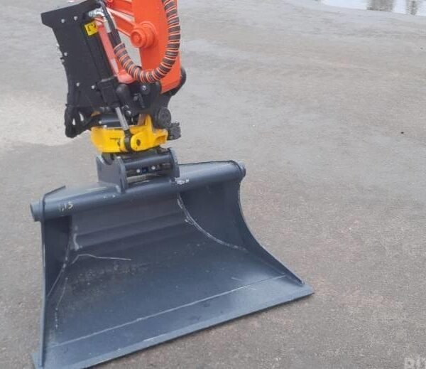 Kubota U36-4 (2022) – Mini Pelle 3,6T – État Neuf avec 13 Heures – Image 5