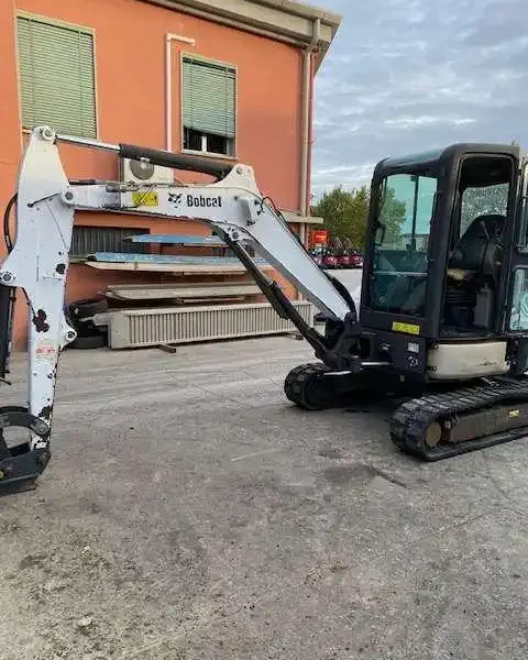 Bobcat E35 (2014) – Mini Pelle 3,5 Tonnes – 678 Heures – Image 2