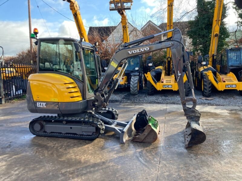 Volvo-EC27C-007.jpeg